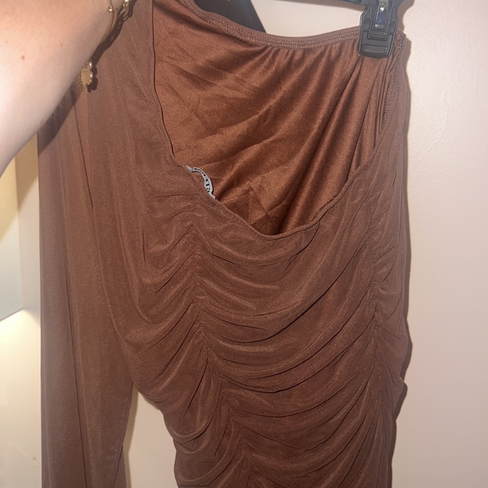 Brown Ruched Amazon Dress - Picture 2 of 3